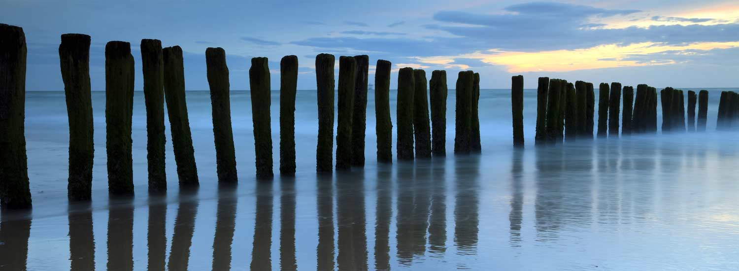 La plage de Calais  width=